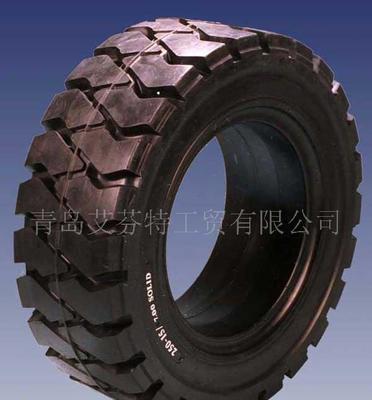 實(shí)芯輪胎與叉車胎3.00-15 特性、應(yīng)用與選購指南